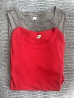 GU　ソフトシアークルーネック長袖シャツ2枚セット