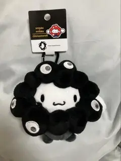 サンリオ　ミャクミャク　シナモン　モノクロ　白黒　キーホルダー　カラビナ