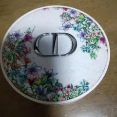 ディオールスキン フォーエヴァー クッション パウダー ラベンダー