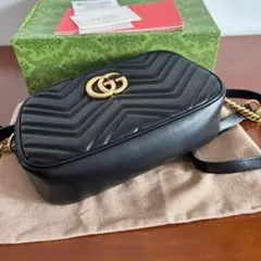 Gucci 黒 キルティングショルダーバッグ