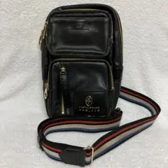 カステルバジャック　ボディバッグ ブラック