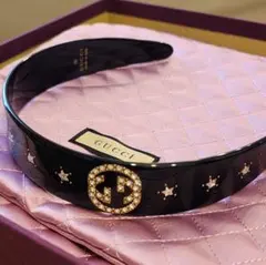 ●美品●ほぼ未使用● GUCCI ブラック ヘアバンドのサムネイル
