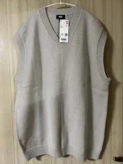 UNIQLO ニットベスト ベージュ L