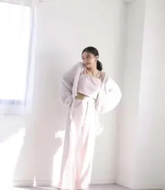 カジュアルパンツ ピンク ビーズ装飾