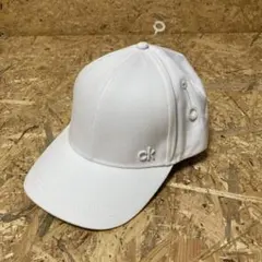 新品 カルバンクライン CALVIN KLEIN キャップ　ホワイト 刺繍ロゴ