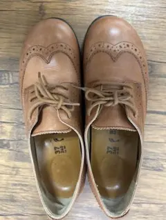 新品級BIRKENSTOCK ビルケンシュトック ララミーロウ チャーム付属 Spring Summer Collection | BIRKENSTOCKでオンラインショッピング