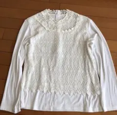 レース装飾付きホワイト長袖シャツ