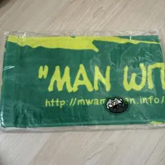 man with a mission/マンウィズマフラータオルお散歩verサンタ