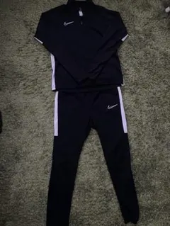 Item thumbnail for item ea24c924-b8fc-4b3b-943f-fa20f40574f3