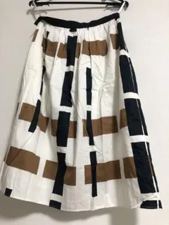 Item thumbnail for item e0f5ae9a-5510-404c-9279-e89e13937350