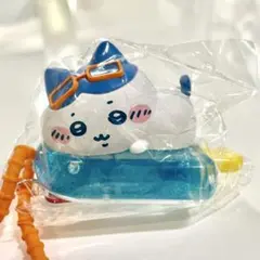 【日本未発売】ちいかわ　MINISO 猛暑の夏 キーホルダー ハチワレ