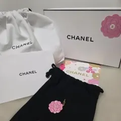 【限定品】シャネル　 ラ クレーム マン　デニム　ポーチのみ　ギフトボックス