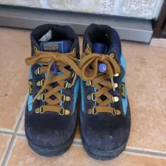 19cm 子ども登山靴　ホーキンス GT Hawkins ブーツ 黒/青