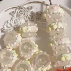 アクリルビーズ　手描き　ペイント　リボン　さくらんぼ　ハート　夜光　蓄光