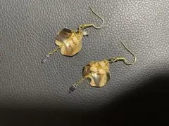 花びらデザイン天然石フックピアス ステンレス ハンドメイド