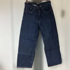 GU ストレートジーンズ　ダークブルー