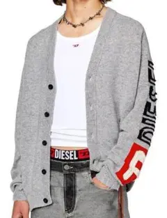 2025年最新】DIESEL メンズ カーディガンの人気アイテム - メルカリ