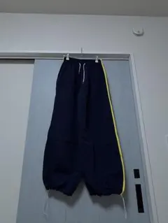 ADAネイビー サイドイエローライン カジュアルパンツ