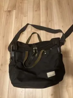 美品】ANATOMICA スモールショルダーバッグ オリーブ カーキ - メルカリ
