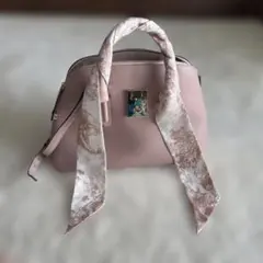 FURLA ピンク レザー バッグ
