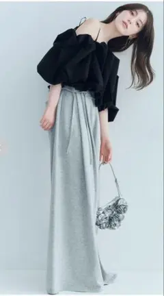 【新品タグ付き】snidel ウエストデザインボリュームワイドパンツ サイズ1