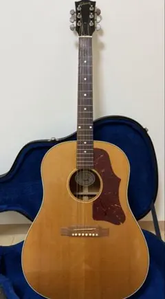 Gibson J50 ハードケース付