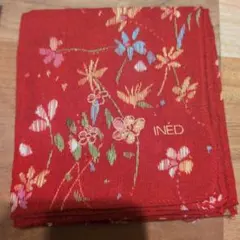 INED イネド ハンカチ レッド 花柄のサムネイル
