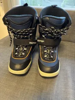 Item thumbnail for item 75bf66aa-ba6e-42b3-a588-beffad74d1c0