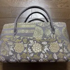 和装用バッグ グレーと金色の花柄