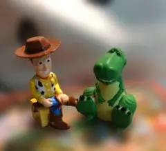 トイ・ストーリー ウッディとレックス ミニフィギュアセット