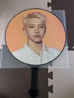 HOSHI ホシ SEVENTEEN うちわ BE THE SUN 外袋なし SEVENTEEN HOSHI うちわ 2種セット Be The Sun - メルカリ