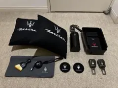 ヒ*ル様 【オークションにします！】Maserati アクセサリーセットのサムネイル
