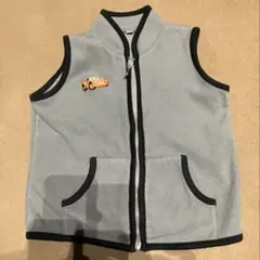 ディズニー　カーズ　ベスト　フリース　ジップアップ　110cm グレー×黒