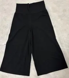 新品　ブラックガウチョパンツ Lサイズ
