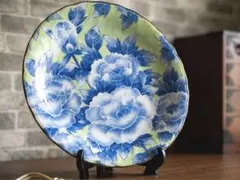 【美の逸品】龍峰窯 染付牡丹文 大皿 金彩 輪花皿 飾り皿 和モダン インテリアのサムネイル