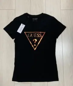 GUESS 半袖Tシャツ ブラック ゴールドロゴのサムネイル