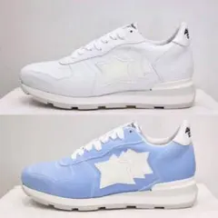 ブルー スニーカー