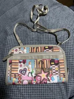 LeSportsac ポーチ