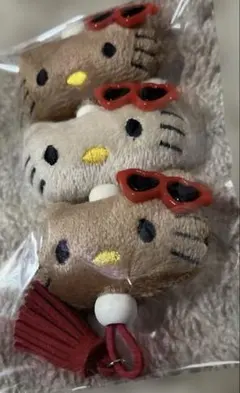 ハローキティ サングラス付きストラップ 3個セット