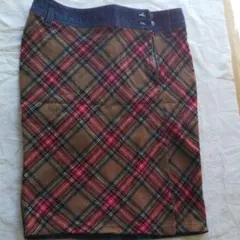 LOVEBOATチェックスカート