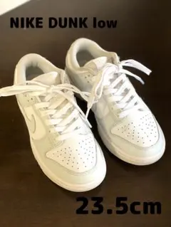 ダンクロー スニーカー