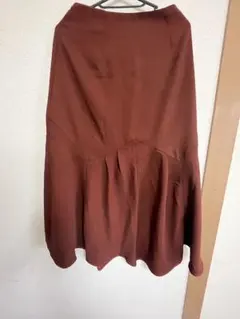新品　シェトワ　スカートのサムネイル
