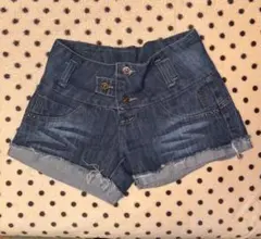 デニムショートパンツ ビジュー付き