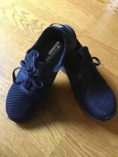 New Balance スニーカー