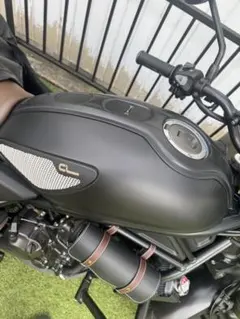 zx25R zx4r タンクカバー6rタイプ カラーブラック - メルカリ
