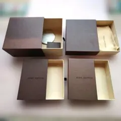 ルイヴィトン　空箱　18個　マグネットタイプ LOUIS VUITTON - LOUIS VUITTON ルイヴィトン 空箱 マグネットの通販