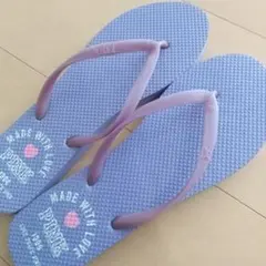 ヴィクトリアシークレット ビーチサンダルのサムネイル