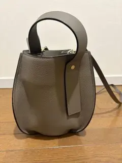 ドレステリア レザー