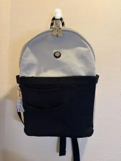 Item thumbnail for item 822cbbad-96cd-4ba4-8b29-2b916e03e37b