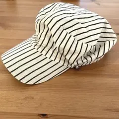 ストライプキャップ　帽子　ベージュ　カジュアル